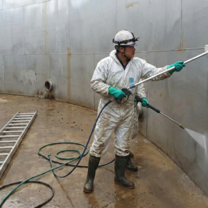 Curso limpieza de tanques de agua potable